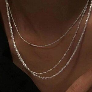 Womens glittering chain necklace